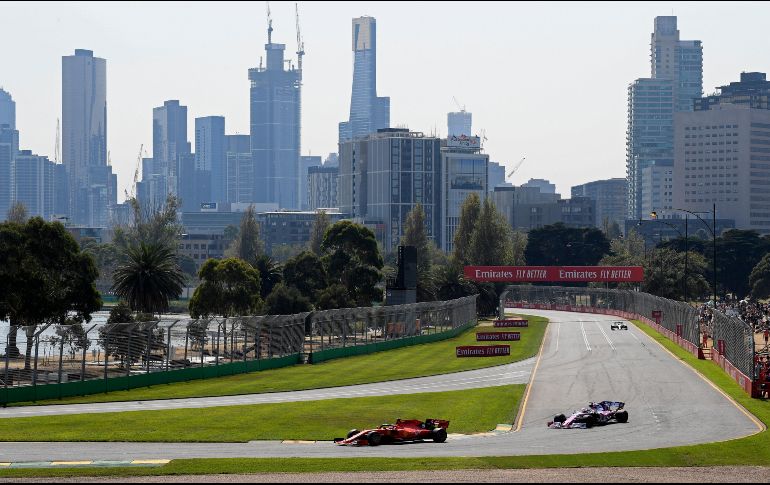 El GP de Australia fue cancelado el pasado 6 de julio, luego de que los organizadores de la carrera y la F1 no lograran alcanzar un acuerdo sobre los protocolos de viajes y de cuarentena por la pandemia de COVID-19. AP / ARCHIVO