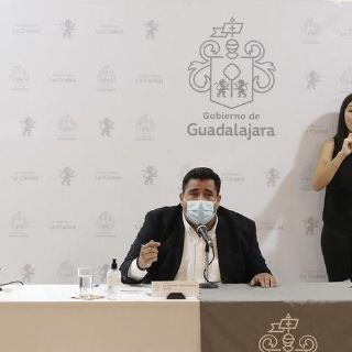 Alcalde tapatío acusa intereses políticos tras desalojo en Huentitán