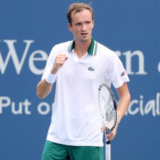 Medvedev vence a Dimitrov y pasa a Cuartos de Cincinnati