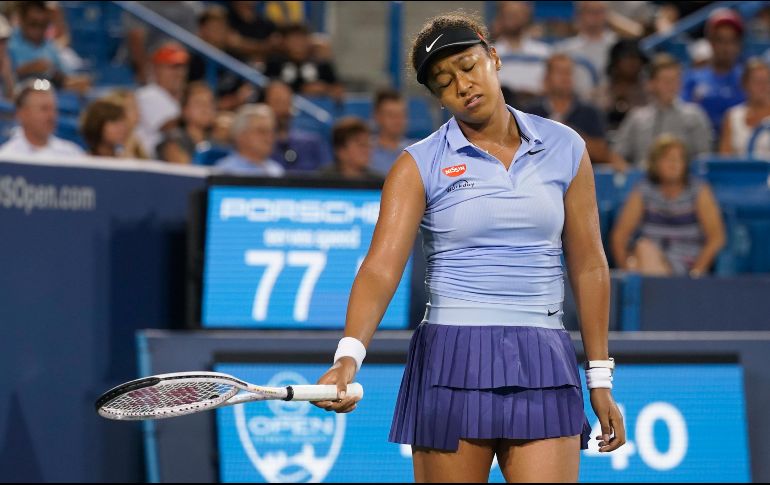 VARAPALO. Naomi Osaka deberá recuperarse pronto, sobre todo anímicamente, pues el US Open comienza el 30 de agosto. AP/D. CUMMINGS