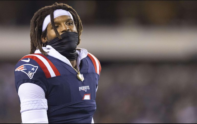 Belichick ha dicho varias veces que Newton es el abridor, pero agregó que siempre que Jones esté listo para desafiar y competir, lo evaluaría cuando suceda. AFP/M. LEFF