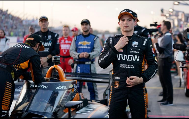 El piloto regiomontano tuvo una buena actuación este fin de semana y logró recuperar el liderato de la IndyCar Series. AP/ J. Roberson