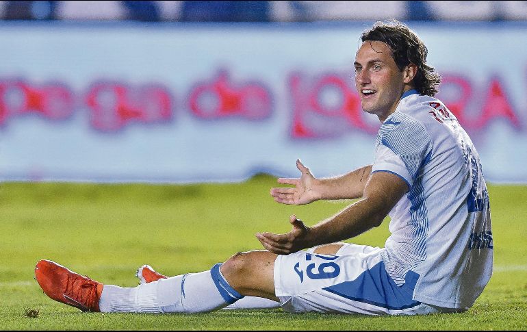 Santiago Giménez. El “Chaquito” no logró hacerse presente en el marcador del Estadio Alfonso Lastras-. Imago7