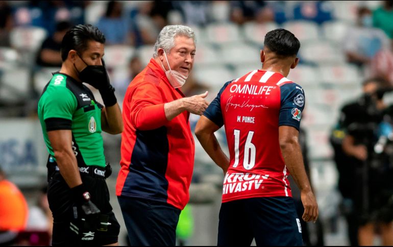 En este torneo el Guadalajara sólo registra un triunfo, dos derrotas y tres empates. EFE/M. Sierra