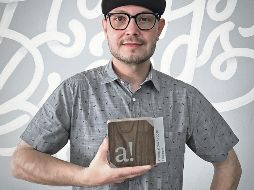 Carlos Mayorga. Su empresa trabajó en un diseño artesanal para enaltecer la identidad de un tequila; esto los llevó a ganar uno de los premios que otorga la revista “a! Diseño”. ESPECIAL