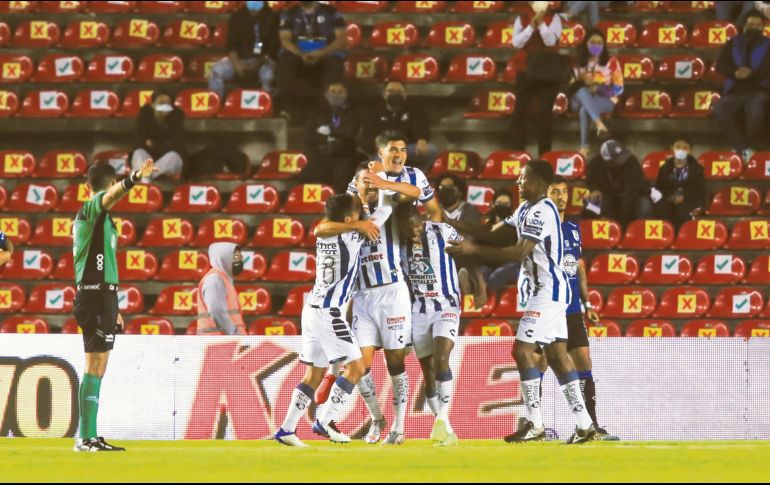 A domicilio. Pachuca derrotó dos goles a cero al Querétaro. Imago7