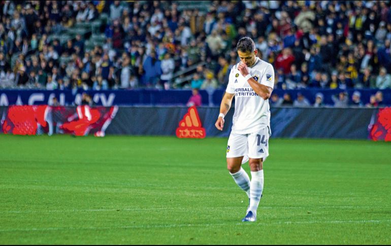 Estará ausente. El “Chicharito” será uno de los más extrañados por la afición el día de mañana. IMAGO7