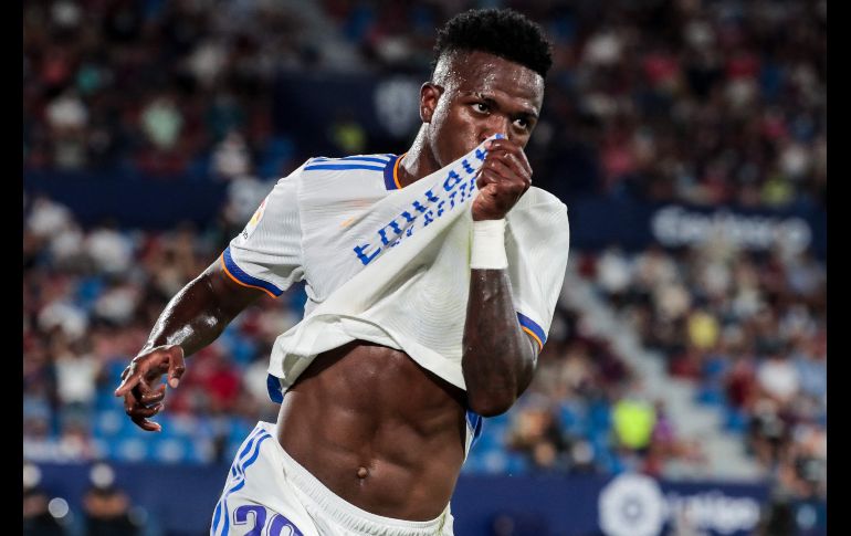 Vinicius sería uno de los futbolistas que se verían afectados por la decisión de la Premier y LaLiga. AFP/ARCHIVO