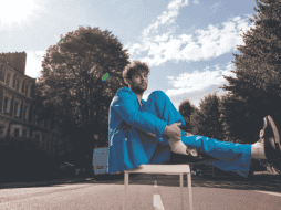 Tom Grennan. El artista se toma con calma el éxito que ha alcanzado con su música. Cortesía/ Sony Music