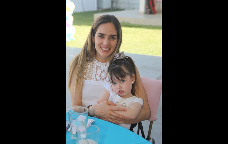 María Fernanda Ochoa y Sofia Sánchez. GENTE BIEN JALISCO/ CLAUDIO JIMENO