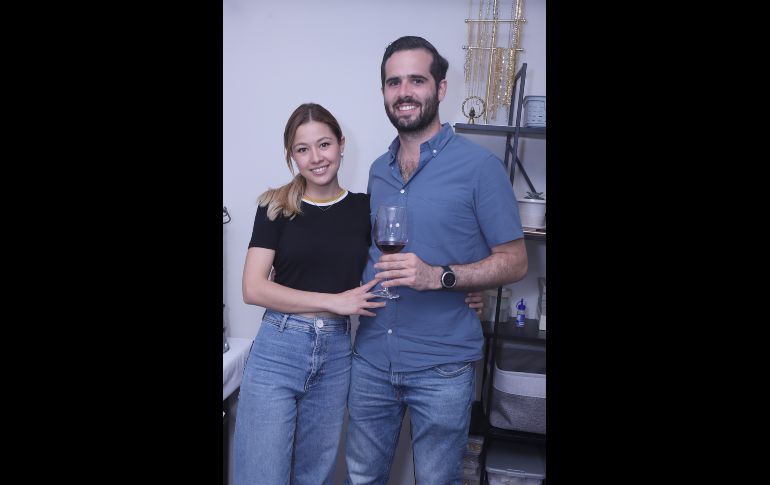 Juan Pablo Maggiani y Perla Juárez. GENTE BIEN JALISCO/ CLAUDIO JIMENO