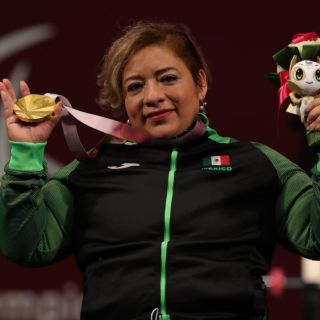 ¡Oro para México! Amalia Pérez gana la medalla en powerlifting