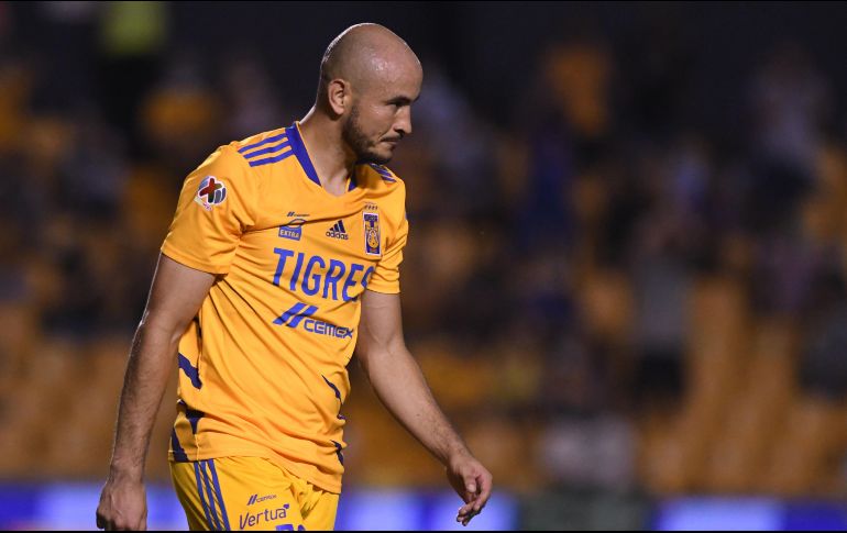 FUERA. El ariete felino tuvo que ser sustituido al minuto 23 del primer lapso. IMAGO7