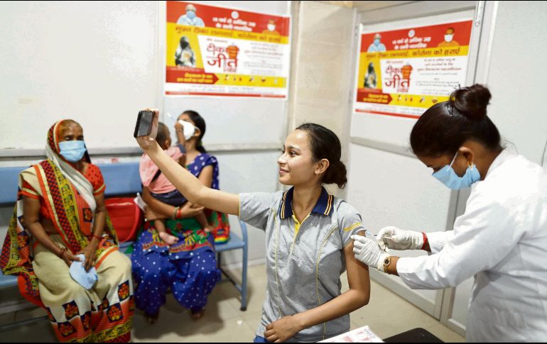 India ha registrado 437 mil personas fallecidas a causa del coronavirus AP/R. Singh