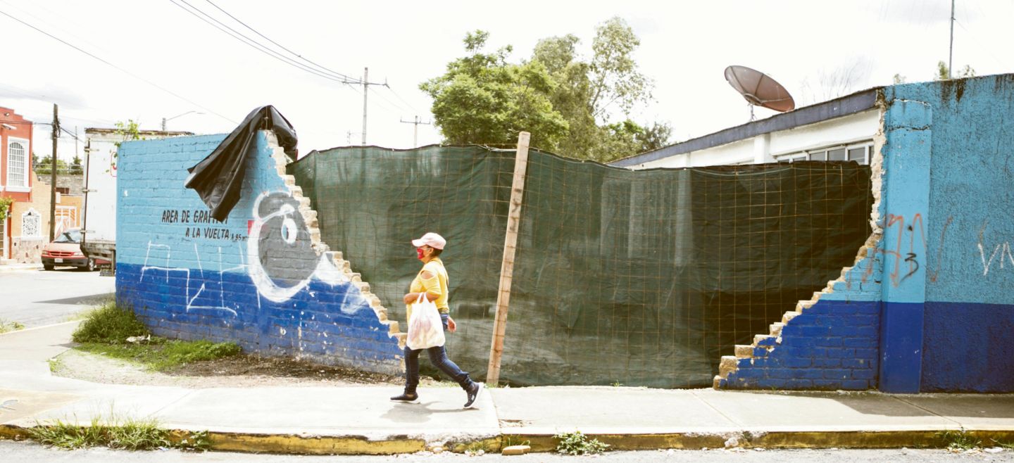 PADRÓN. La autoridad reporta que sólo 15 escuelas no regresarán a las clases presenciales por las malas condiciones estructurales, como la Primaria “Emiliano Zapata”, en El Colli de Zapopan. El Informador/ G. Gallo