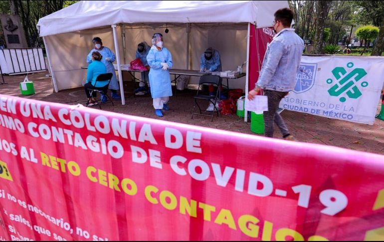 Llaman a la población a no bajar la guardia y seguir con las medidas de sanidad. EFE/C. Ramírez