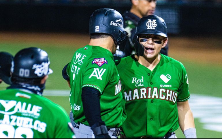 Un elevado de Luis Sardiñas en la novena entrada llevó a Issmael “Mailo” Salas a anotar la carrera de la victoria. ESPECIAL