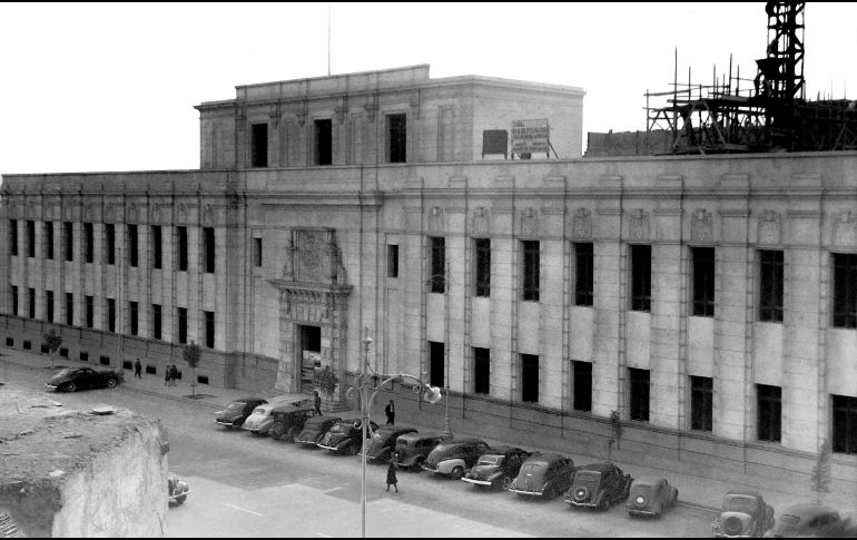 Celebración. Se puede disfrutar de la lectura gracias a las nuevas tecnologías en el marco de los 200 años de la Biblioteca Nacional de Perú. Cortesía