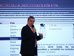 Ebrard dice que México sigue ampliando el portafolio de vacunas porque la Cofepris ya autorizó la fase III ensayos clínicos de Walvax, de China; Sanofi de Francia. SUN / G.Espinosa