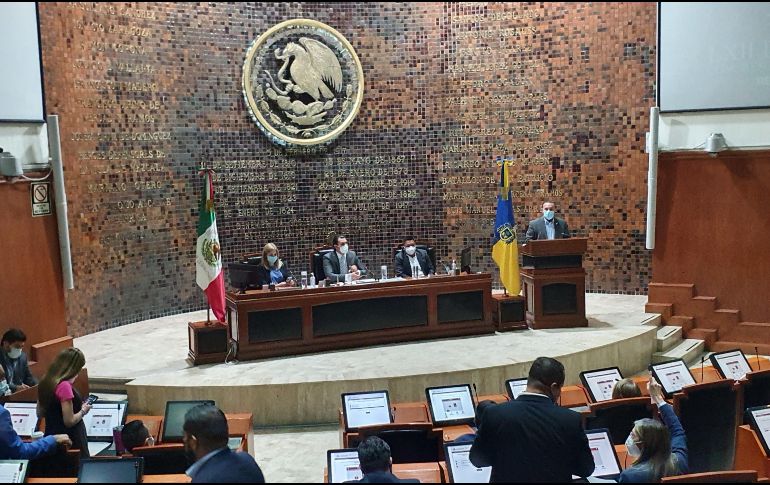 La sesión del CPS se declaró en receso y fijarán postura hasta analizar ambos dictámenes. EL INFROMADOR / R. Rivas