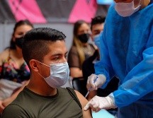 Los jóvenes de 18 a 29 años en Jalisco son los que mejor respuesta han tenido para aplicarse la vacuna. ESPECIAL/SSJ/ARCHIVO