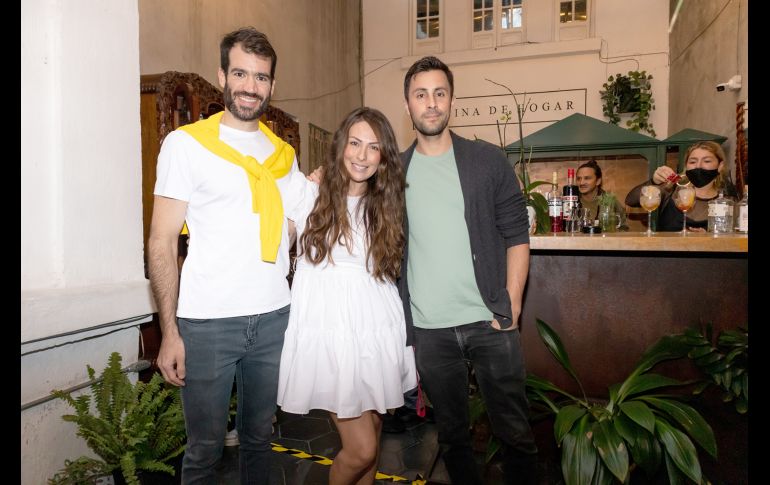 Diego Gutiérrez, Pamela Ortiz y Chuy Pérez.