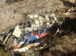 El chofer que manejaba el vehículo falleció y el otro conductor fue detenido. EFE/F. Ingaruca