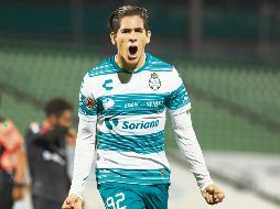 De película. Similar a la película de “Gol” protagonizada por Kuno Becker, el canterano del Santos fichó por las “Urracas”. IMAGO7