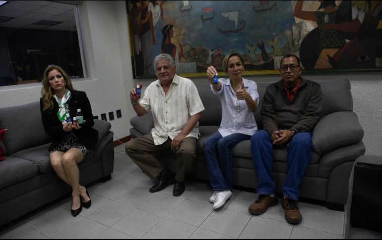 Aunque Francisco (de blanco) aún tiene daño pulmonar, ha logrado regresar a su vida cotidiana. EL INFORMADOR