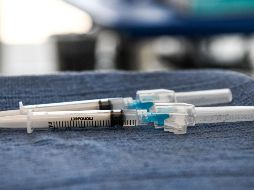 La vacunación de jóvenes de 18 a 29 años de edad comenzó a principios de esta semana. AFP / ARCHIVO