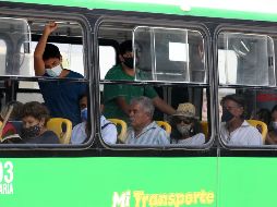 También recomiendan más horarios de transporte para reducir los riesgos de contagio por COVID-19. EL INFORMADOR/ARCHIVO