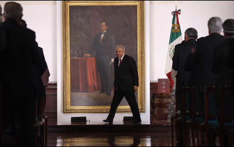 Subrayan que uno de los mayores logros de AMLO es haber evitado que la economía colapsara por la pandemia de COVID-19. EFE/S. Gutiérrez