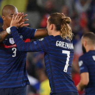 Francia no logra pasar del empate ante Bosnia