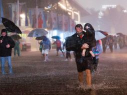 Suman al menos 15 víctimas fatales desde que ''Ida'' tocó tierra el domingo en Luisiana como huracán categoría 4. EFE / J. Lane