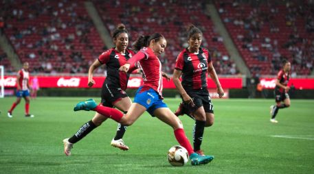 Será este próximo sábado a las 18:10 horas cuando Chivas reciba al Atlas en la cancha del Estadio Akron. IMAGO7