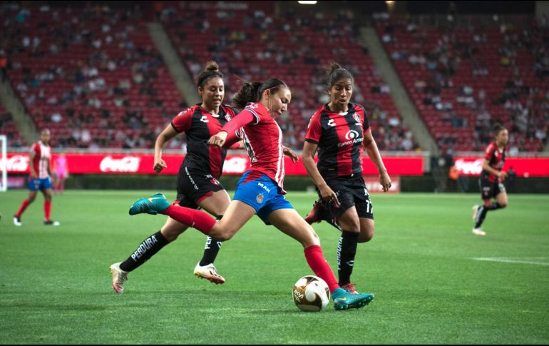 Será este próximo sábado a las 18:10 horas cuando Chivas reciba al Atlas en la cancha del Estadio Akron. IMAGO7