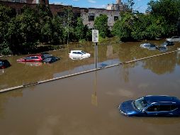 Vehículos varados en una zona inundada en el Bronx, en la ciudad de Nueva York. AP/C. Ruttle