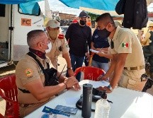 Instalaron un puesto de comando para asignar tareas al personal que se está uniendo a las labores de saneamiento de 15 calles en Ojo de Agua y Juan de la Barrera, dos de las colonias afectadas. ESPECIAL / PC Tlaquepaque