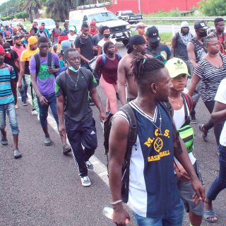 Se triplican extranjeros sin papeles en el país