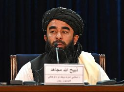El principal portavoz de los talibanes, Zabihullah Mujahid, hoy en rueda de prensa en Kabul. Los talibanes afirman que tomaron la provincia de Panjshir. AFP/W. Kohsar