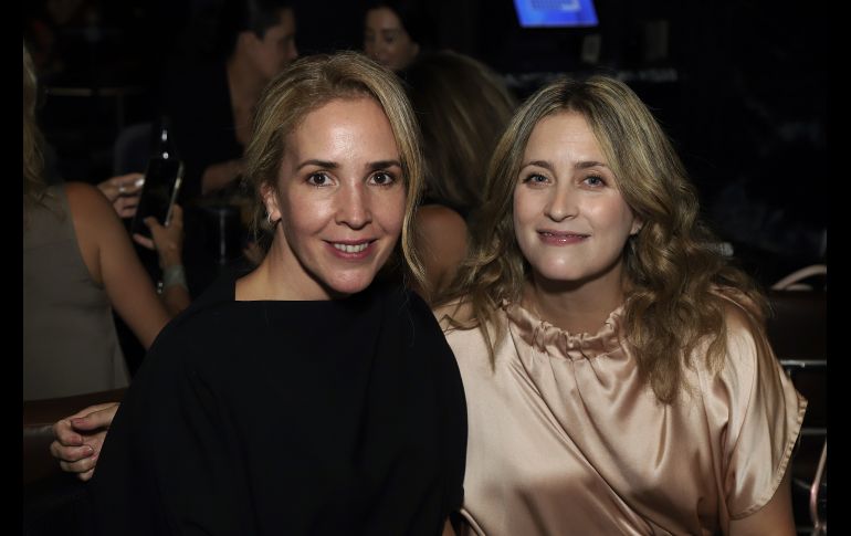 Adriana Agnesi y  Karin Besenthal