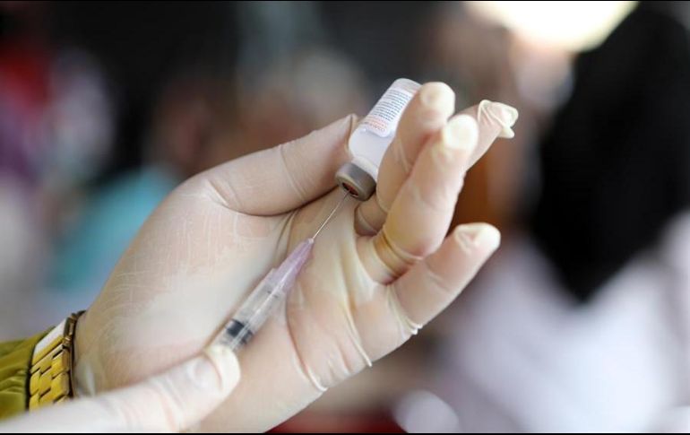 AMLO busca que las vacunas Sputnik V y CanSino sean aprobadas por la OMS. EFE / ARCHIVO