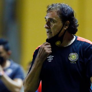 “Vikingo” Dávalos ya no es entrenador de Leones Negros