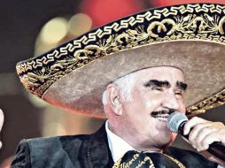 Vicente Fernández. La salud del intérprete evoluciona lentamente. Especial