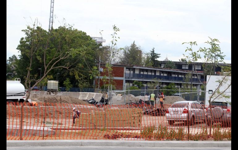 Las obras ocasionan un intenso tráfico en la zona, así como generación de basura. EL INFORMADOR/A. Camacho