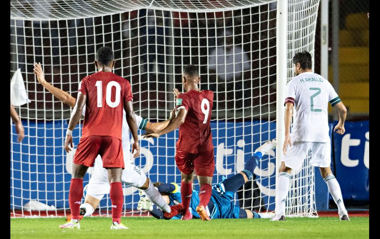 PEGAN PRIMERO. La Selección de Panamá salió con gran ritmo y se encontraron con el gol gracias a un error en la zona baja del Tri.  IMAGO7