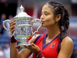 HISTÓRICA. Raducanu ha explotado en su segundo Grand Slam hasta ser la primera británica en lograr un trofeo grande desde que lo logró en 1977 Virginia Wade. AFP/A. BELLO