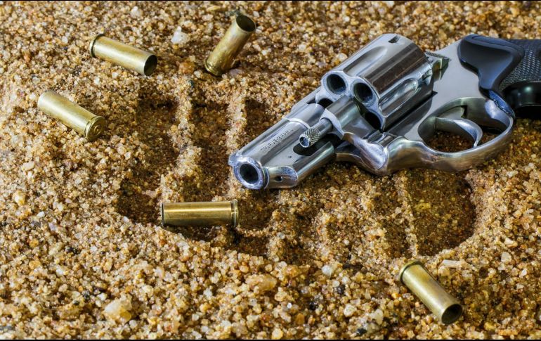 Muerte. Luego de una persecución en automóvil, agresores asesinaron a balazos al conductor de una camioneta Lobo. Pixabay