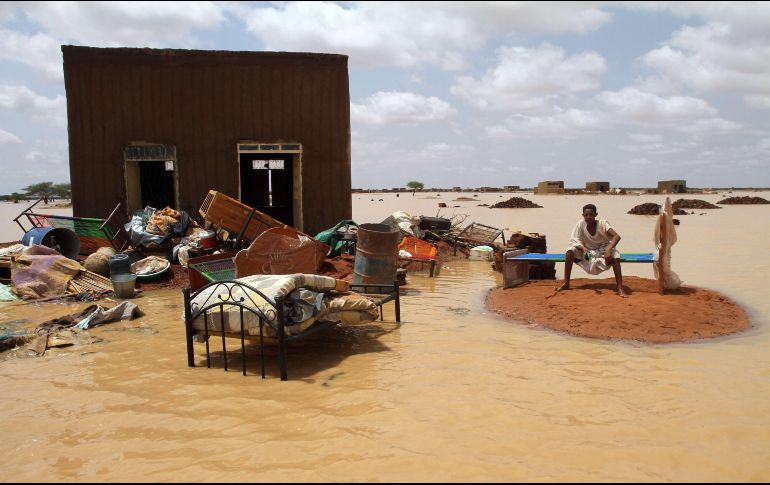 Las causas de muerte son por ahogamiento, electrocución o derrumbes de casa. AFP/ARCHIVO