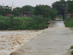 La región del Istmo es hasta el momento las más golpeada por la Onda Tropical número 29 y la baja presión. SUN/R. Chaca